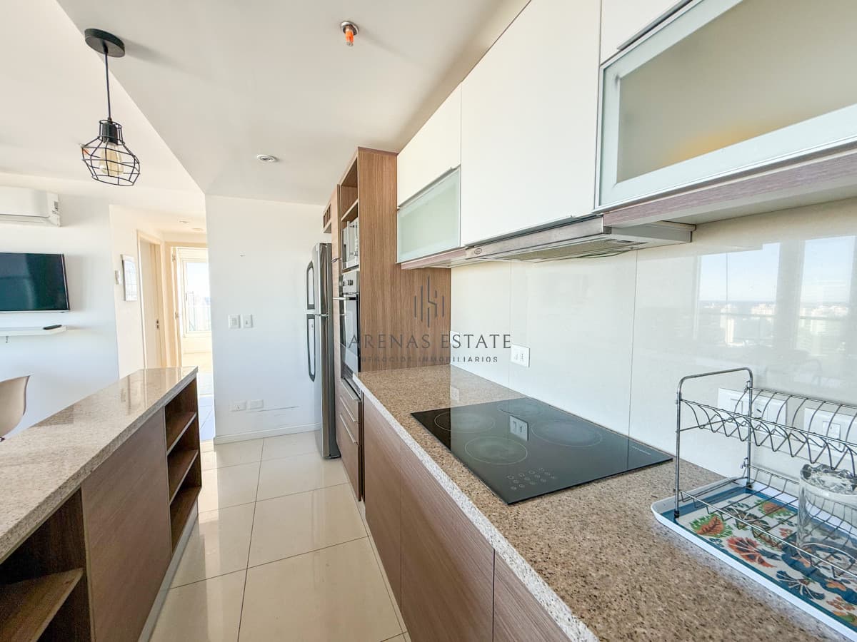 Agradable vista alquiler anual apartamento
