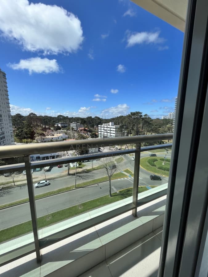 Apartamento ID.3390 - Alquiler Anual apto en excelente ubicación