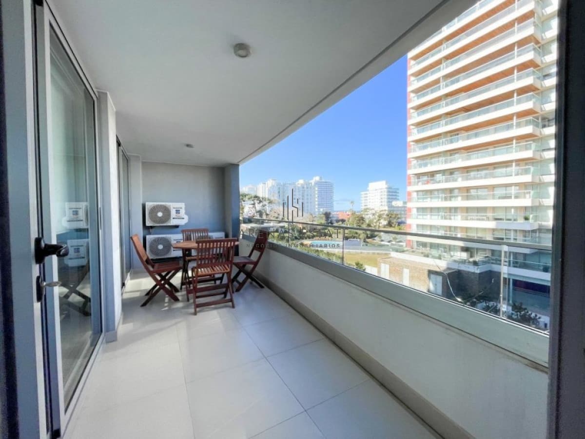 Apartamento ID.2813 - Apartamento en venta y alquiler anual