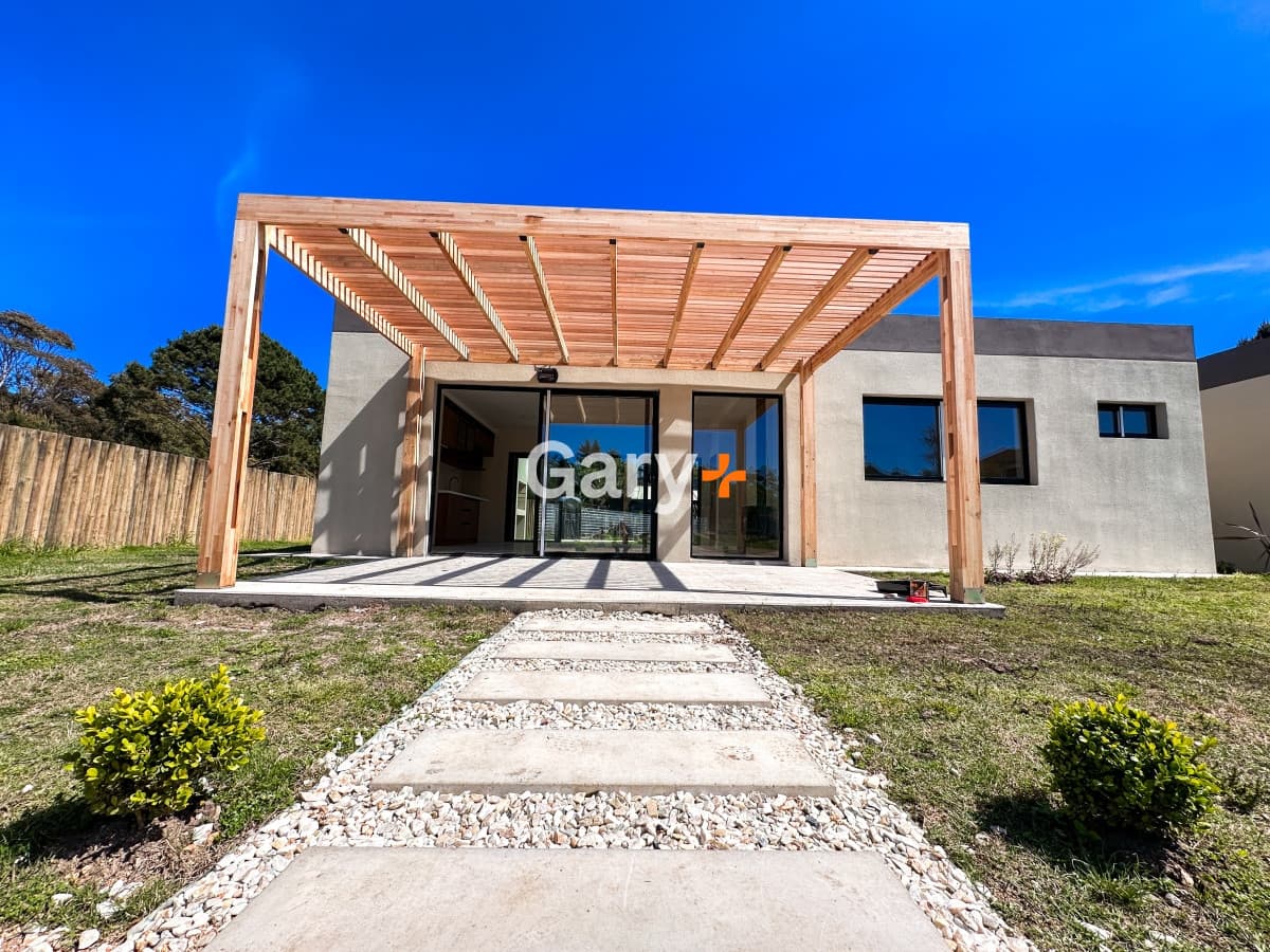 Casa en venta 3 dormitorios, Barrio Privado, Barrio Cerrado, La Barra, Punta del Este