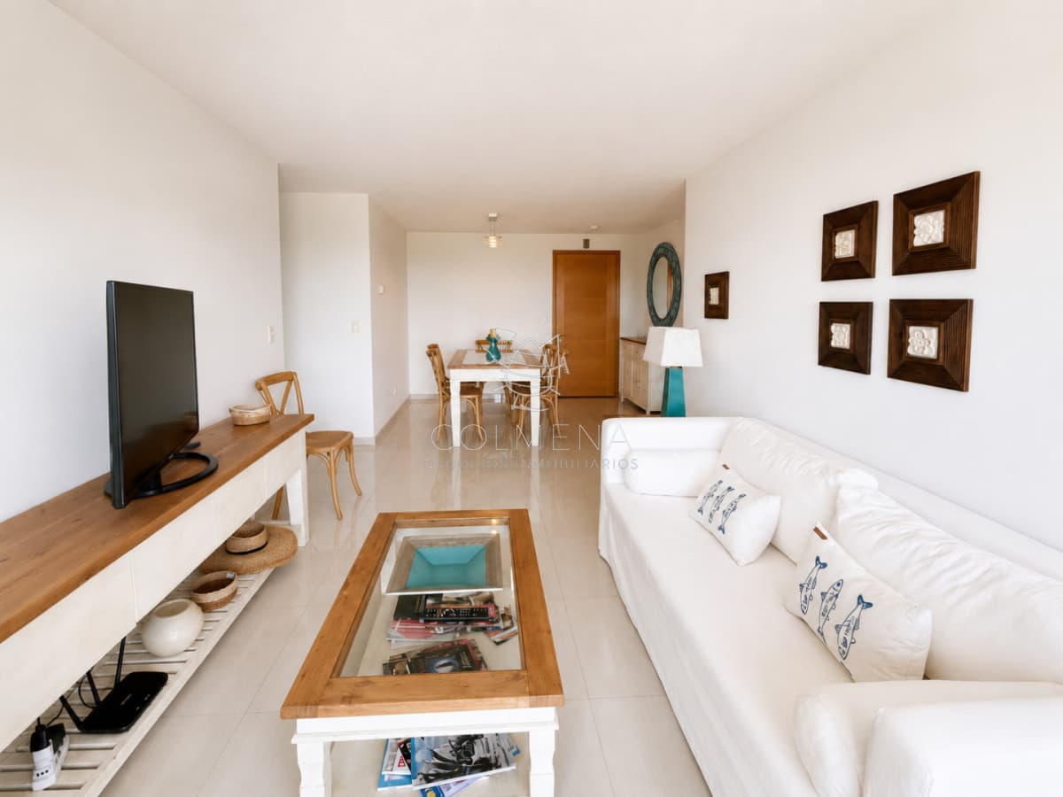 Apartamento 3 dormitorios en venta Avenida Roosevelt Punta del Este