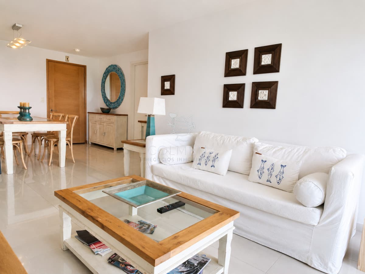 Apartamento 3 dormitorios en venta Avenida Roosevelt Punta del Este