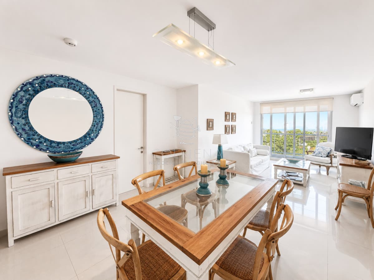 Apartamento 3 dormitorios en venta Avenida Roosevelt Punta del Este