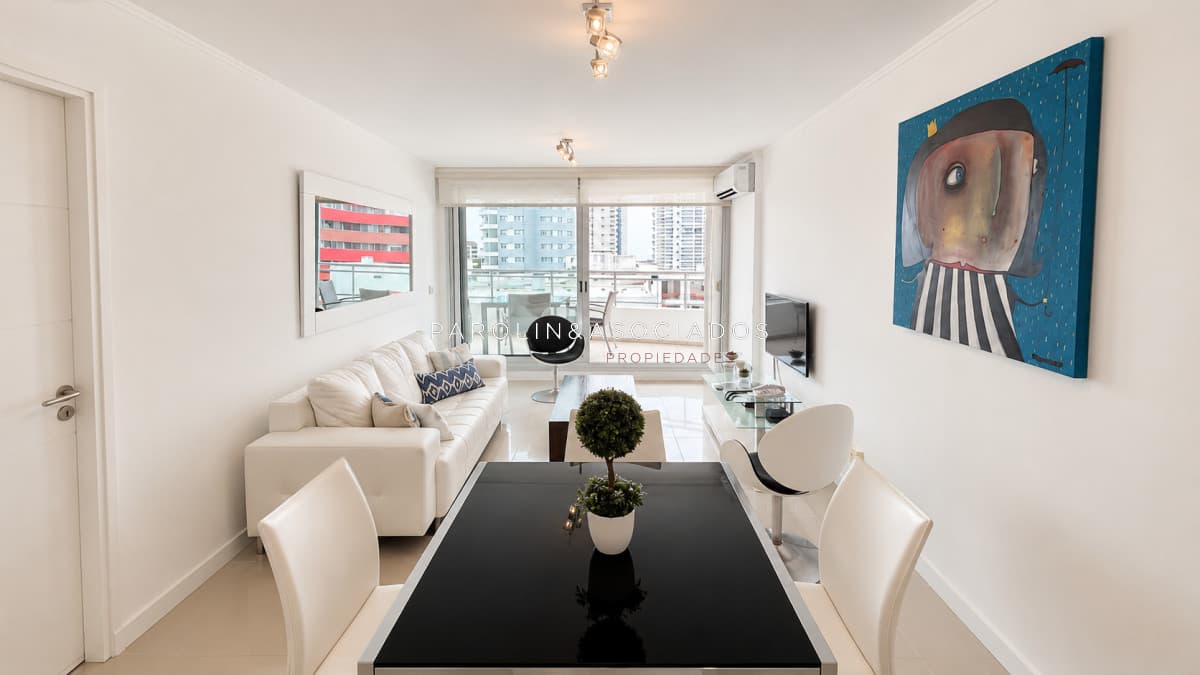Apartamento 2 dormitorios en venta y alquiler Playa Mansa Punta del Este