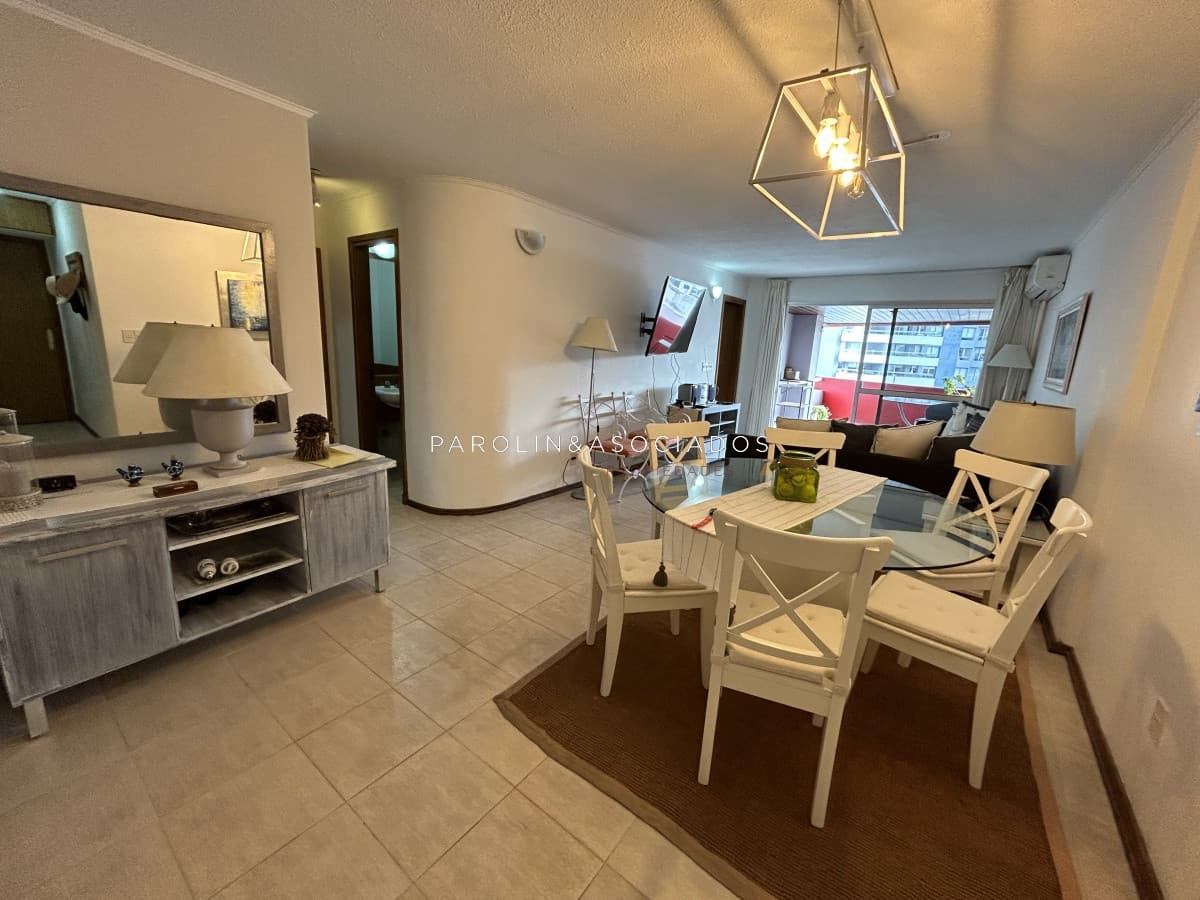 Apartamento en venta en edificio Scorpio, Brava - Punta del Este.