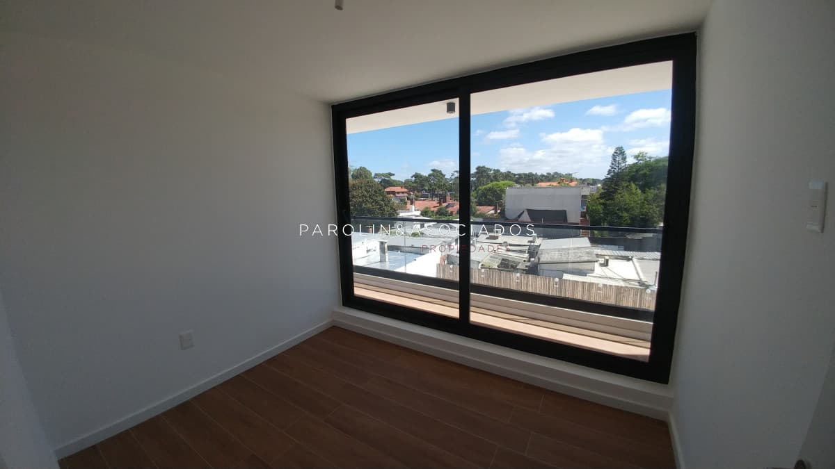 Apartamento de 2 dormitorios en venta, Aidy Grill, Punta del Este
