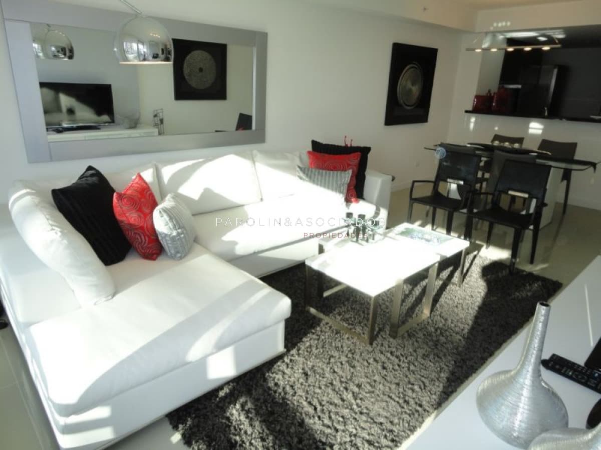 Hermoso apartamento en venta en The Forest Tower II, Punta del Este.