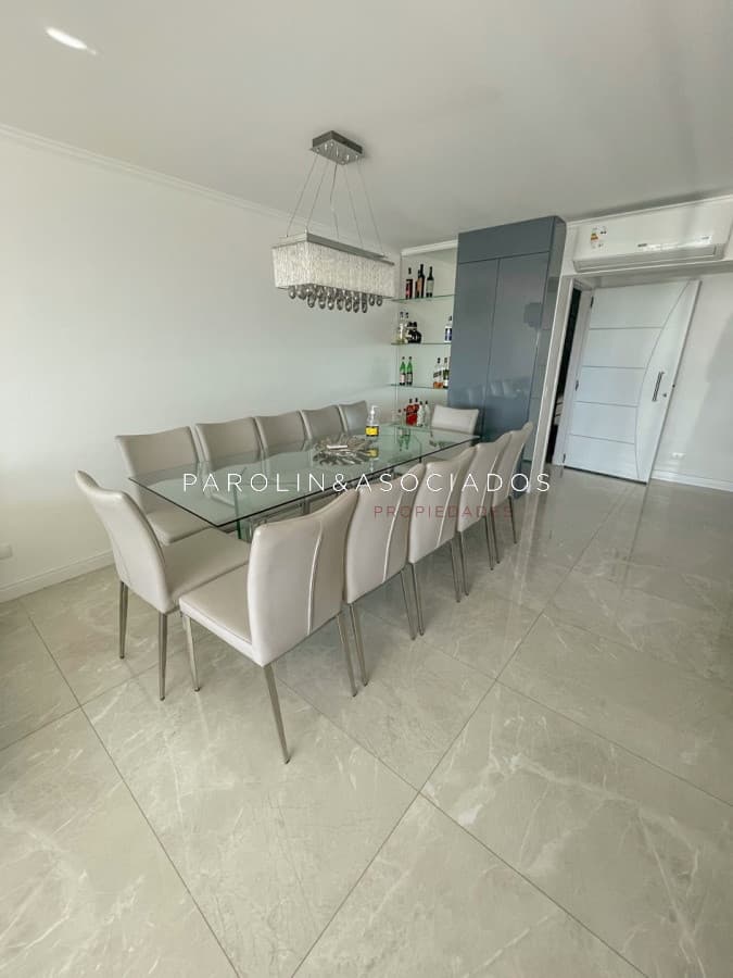 Apartamento en venta de 3 dormitorios en Miami boulevard, Punta del Este.