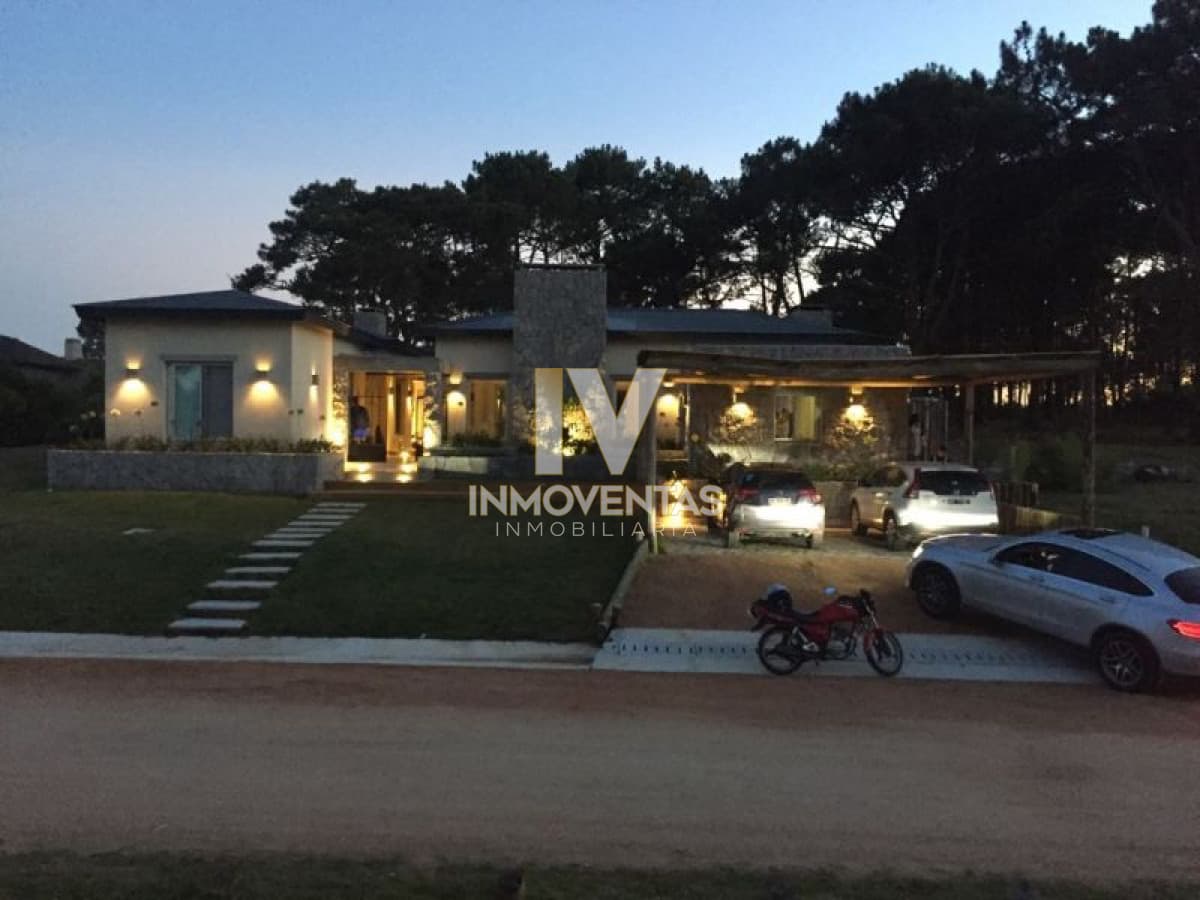 Casa en venta Pinar Del Faro 3 dormitorios