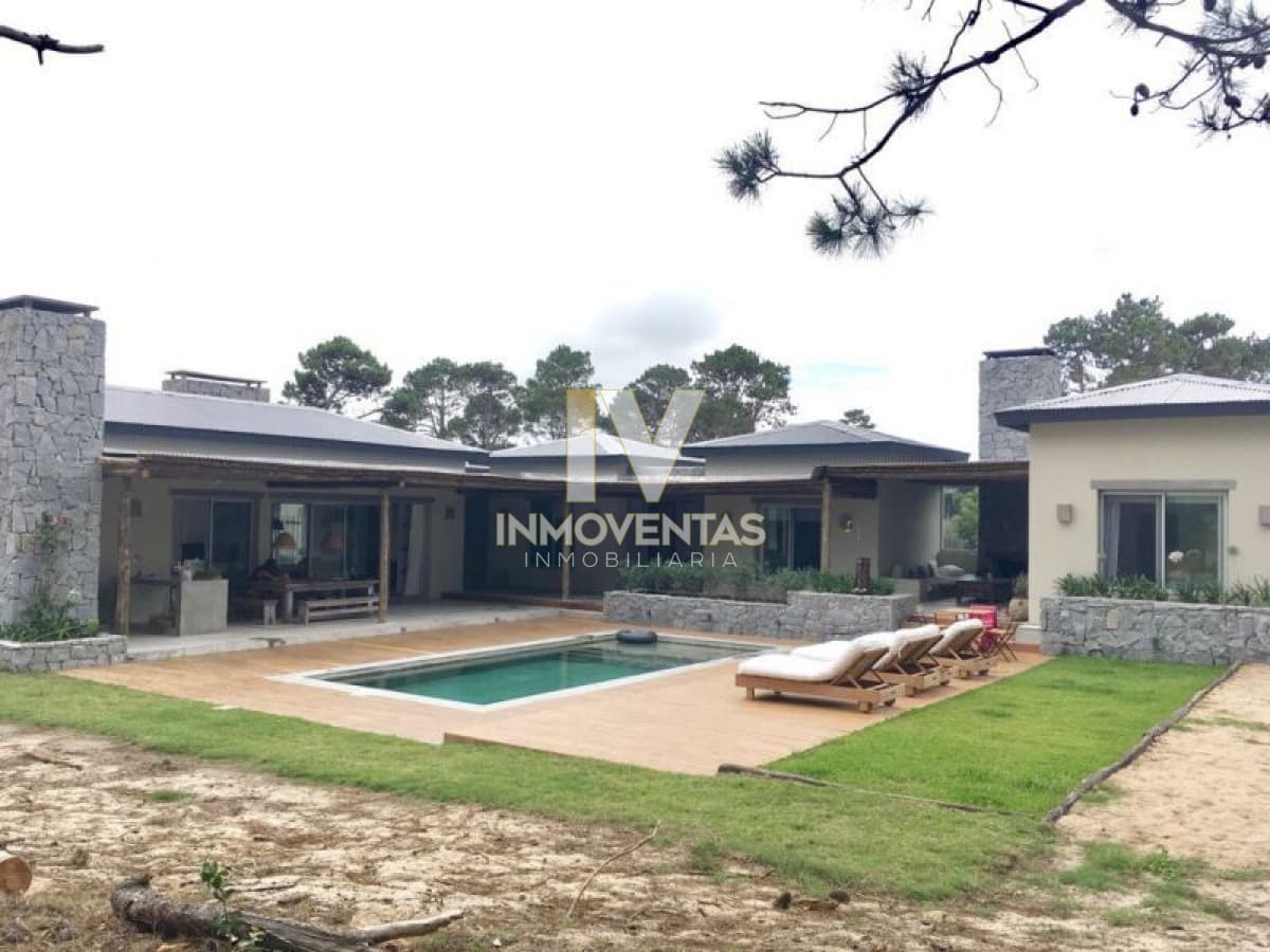 Casa en venta Pinar Del Faro 3 dormitorios