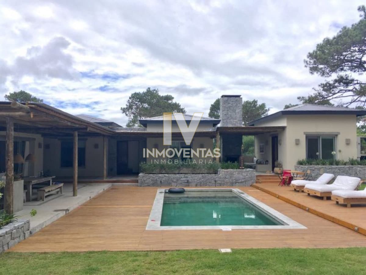 Casa en venta Pinar Del Faro 3 dormitorios