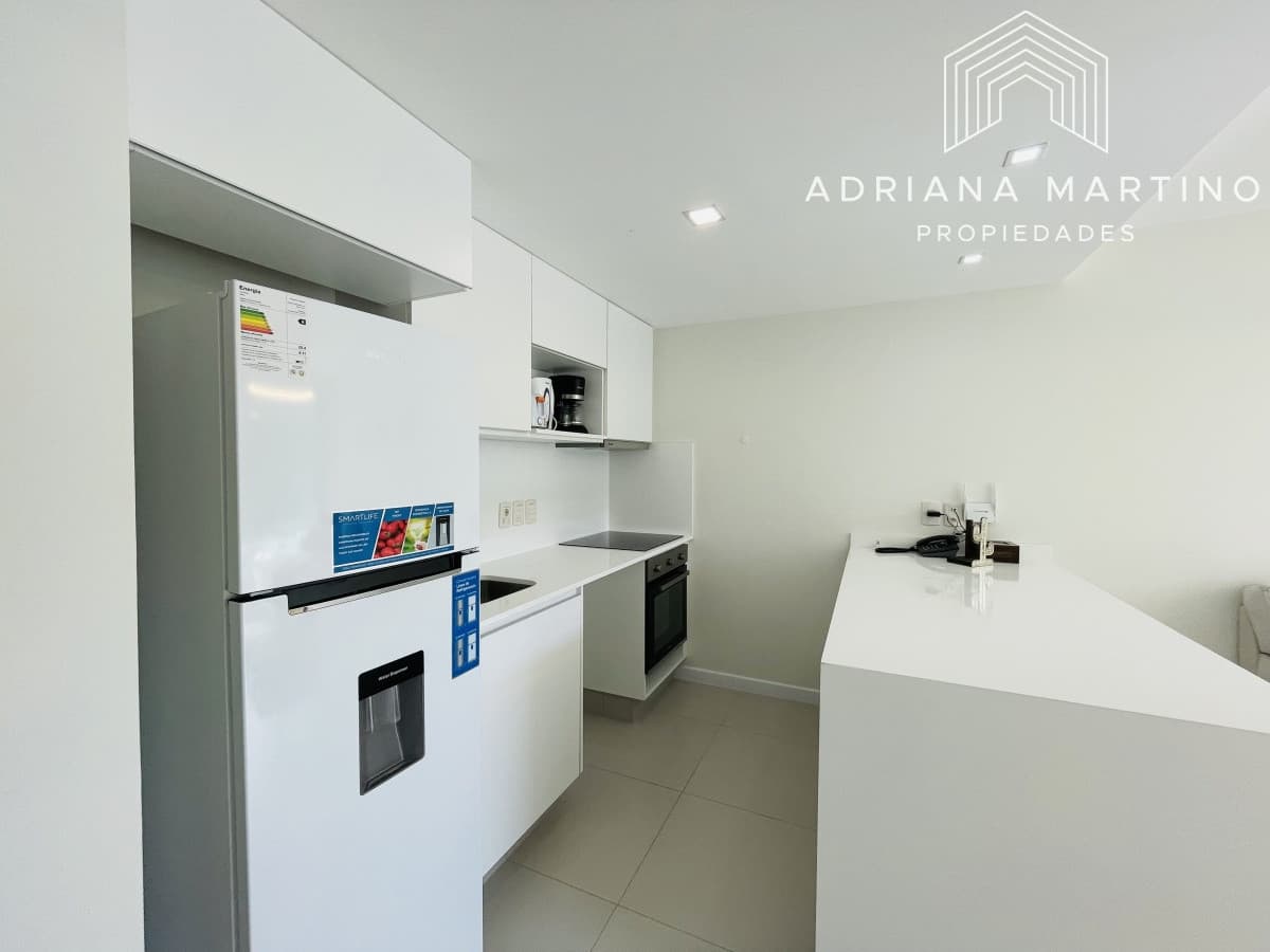 Apartamento en venta en Playa Mansa Punta del Este