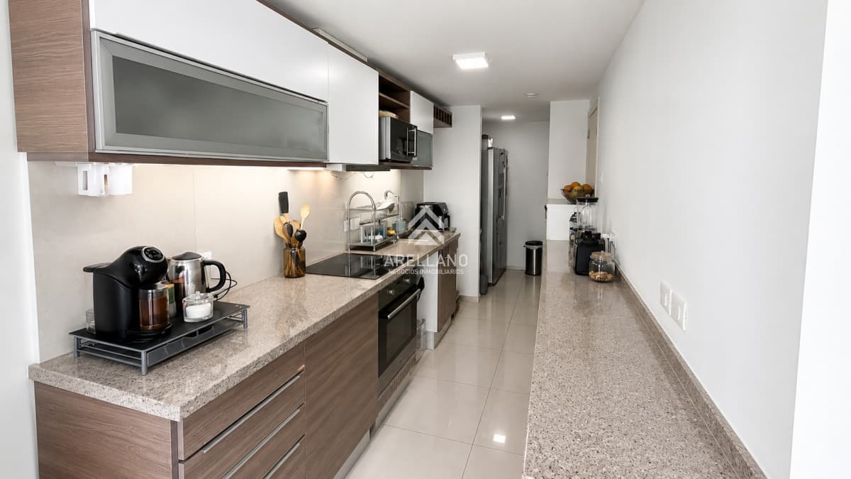 Apartamento ID.6496 - Apartamento en venta de 3 dormitorios en Punta del Este