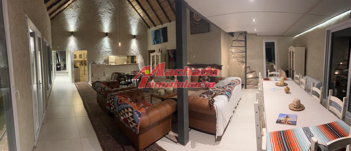 Casa de 2 dormitorios en alquiler Punta Del Este