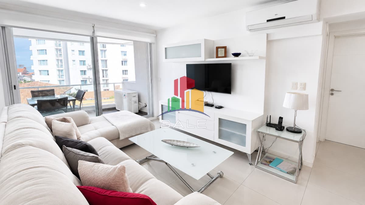 Apartamento en alquiler temporario Playa Brava 2 dormitorios  -