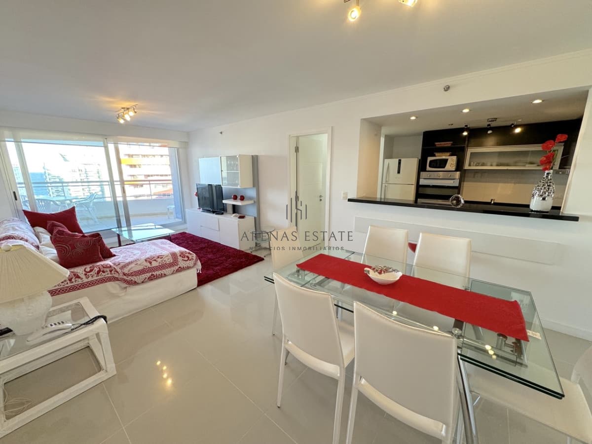Apartamento en venta 3 dormitorios, 2 baños
