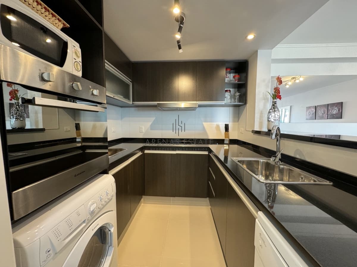 Apartamento en venta 3 dormitorios, 2 baños