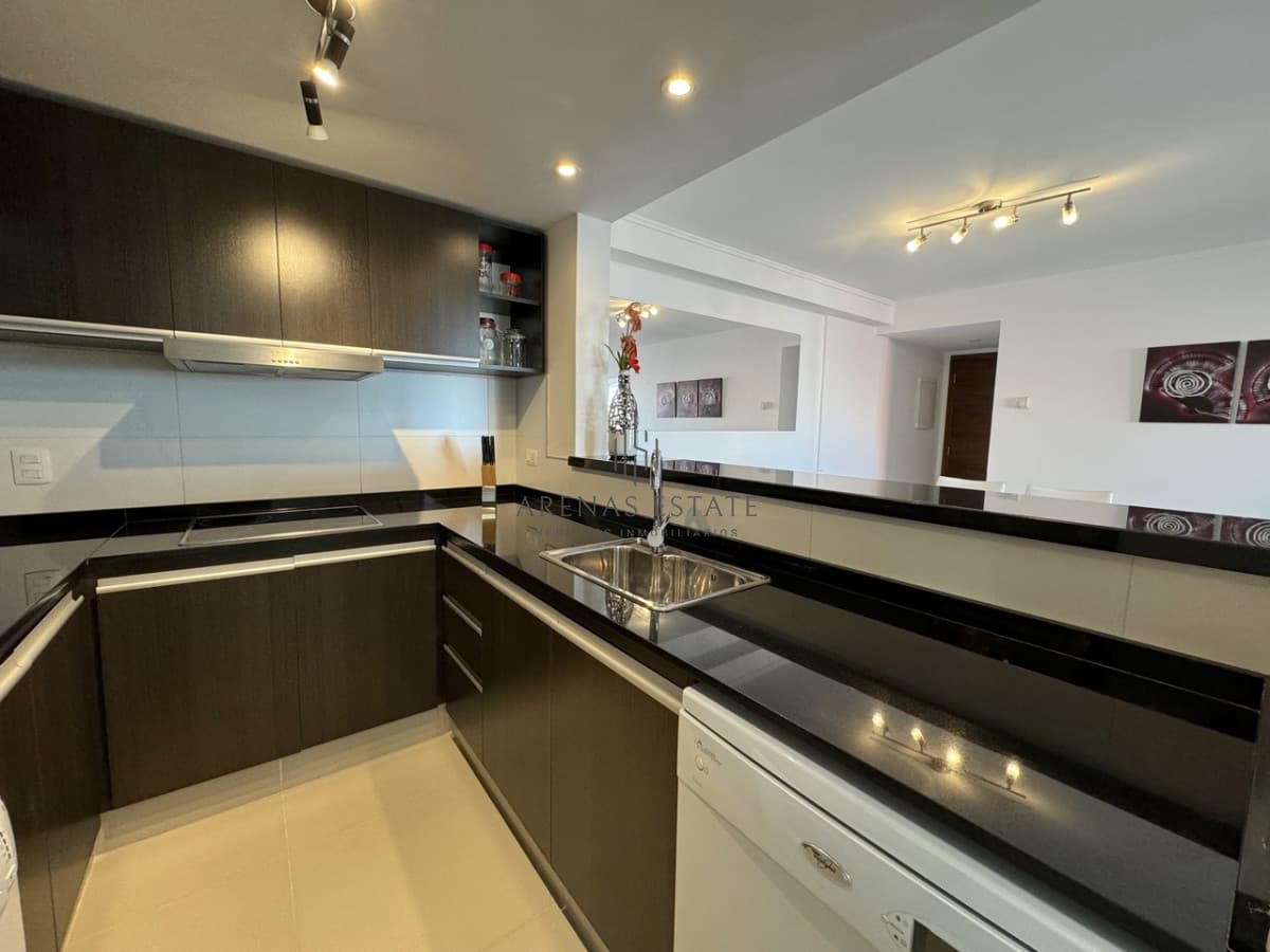 Apartamento en venta 3 dormitorios, 2 baños
