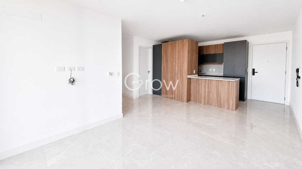 Apartamento  a estrenar de 1 dormitorio y medio en venta en Punta del Este
