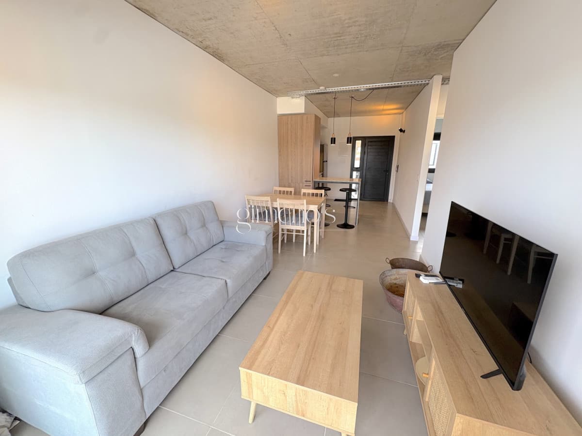 Apartamento en venta 2 dormitorios en excelente punto Maldonado