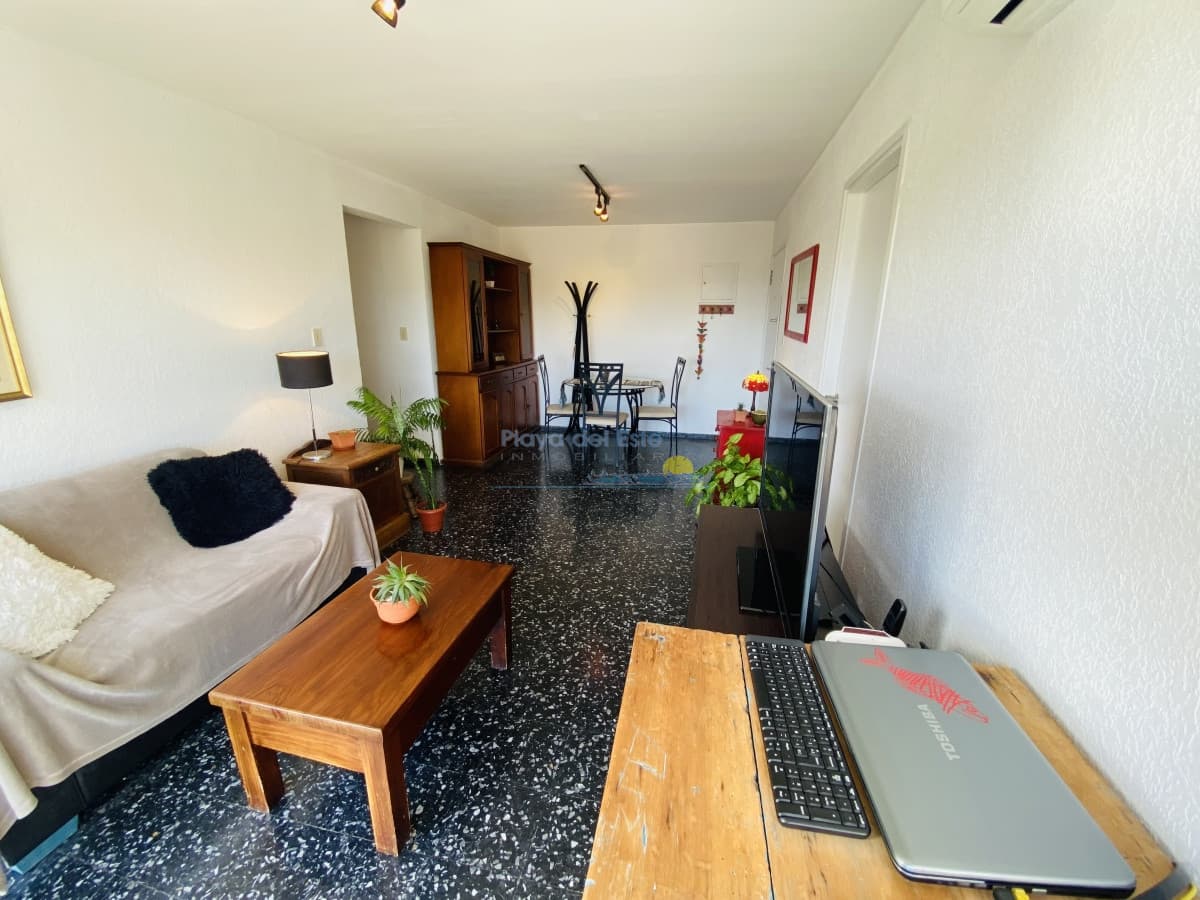 Excelente apartamento de 3 dormitorios, gastos bajos y muy bien ubicado - Inmobiliaria Playa del Este