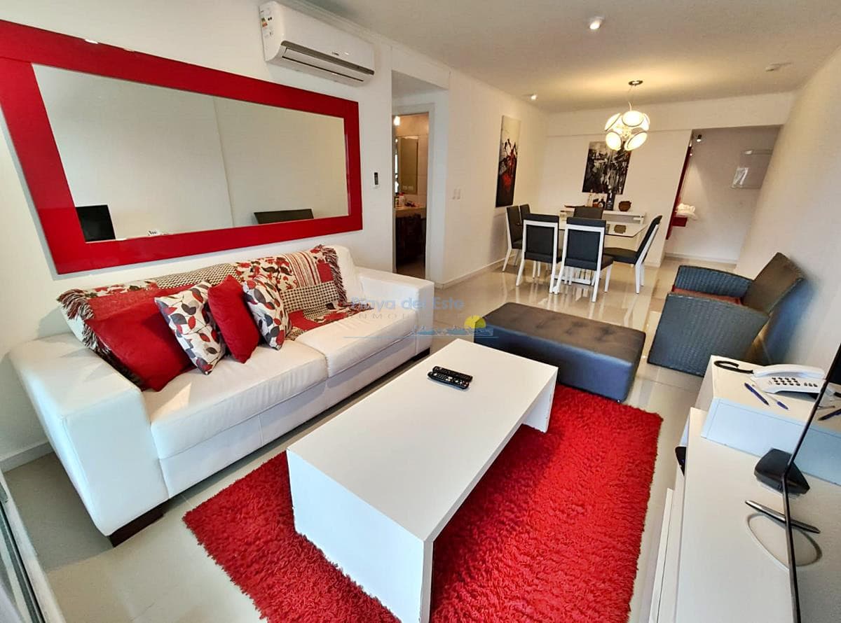 Apartamento en alquiler temporario Brava 2 dormitorios - Inmobiliaria Playa del Este