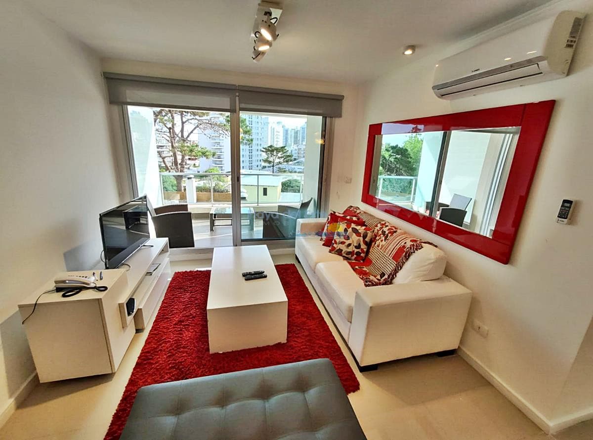 Apartamento en alquiler temporario Brava 2 dormitorios - Inmobiliaria Playa del Este