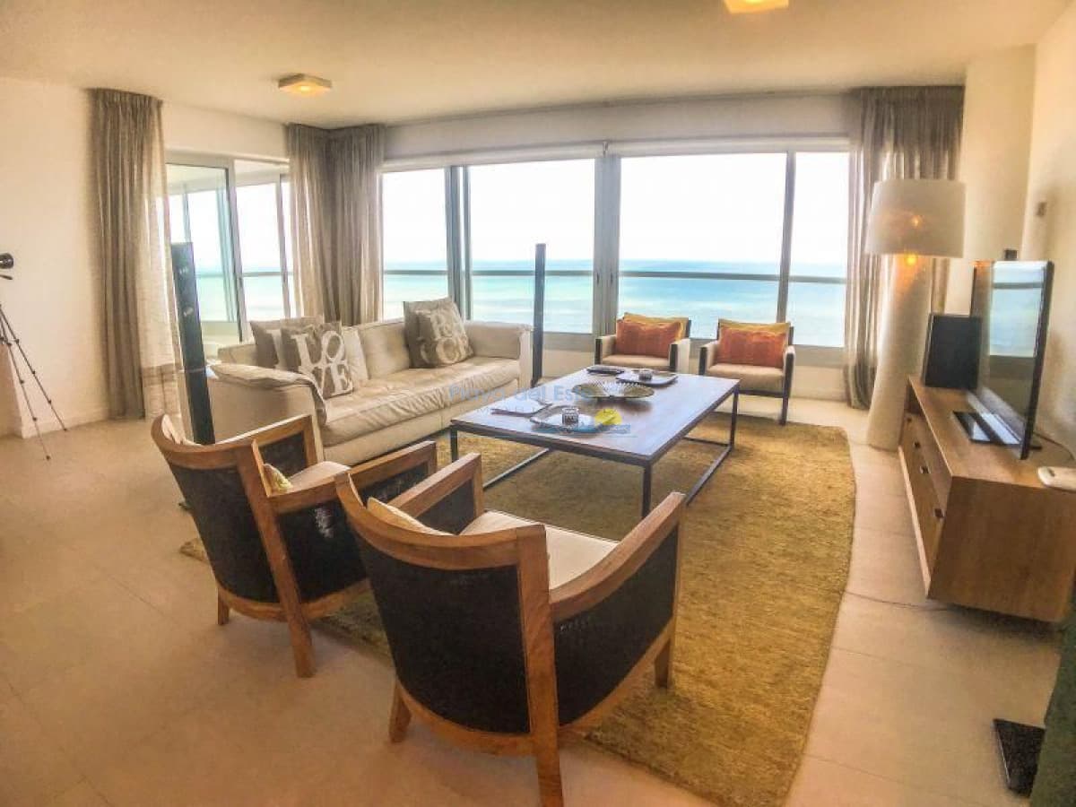 Apartamento en venta Playa Brava 3 dormitorios - Inmobiliaria Playa del Este