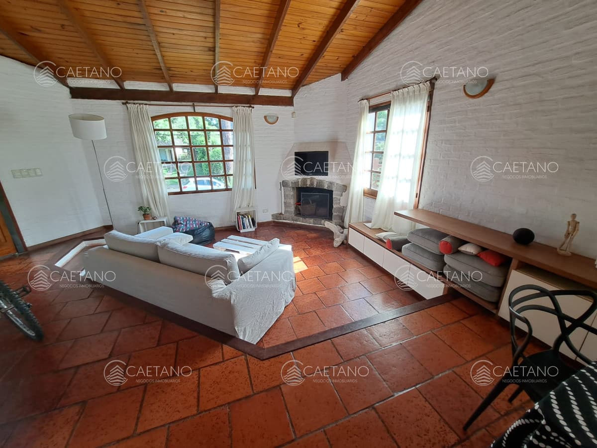 Casa en venta 3 dormitorios en Pinares