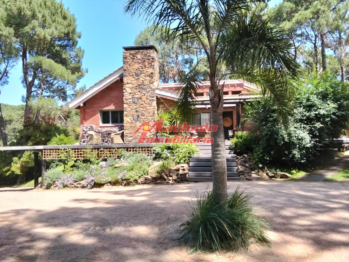 Casa en venta en Club del Lago
