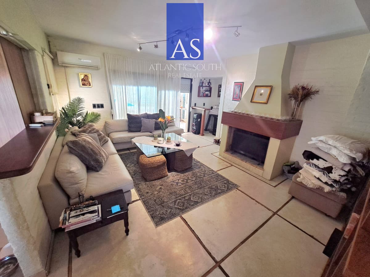 xclusiva Casa con Piscina y Gran Jardín en Rincón del Indio Playa Bava