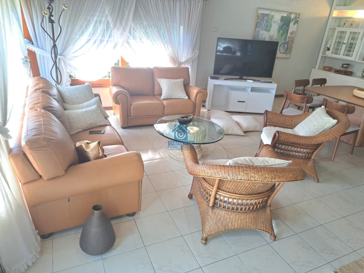 Casa en Alquiler Anual Mansa   -