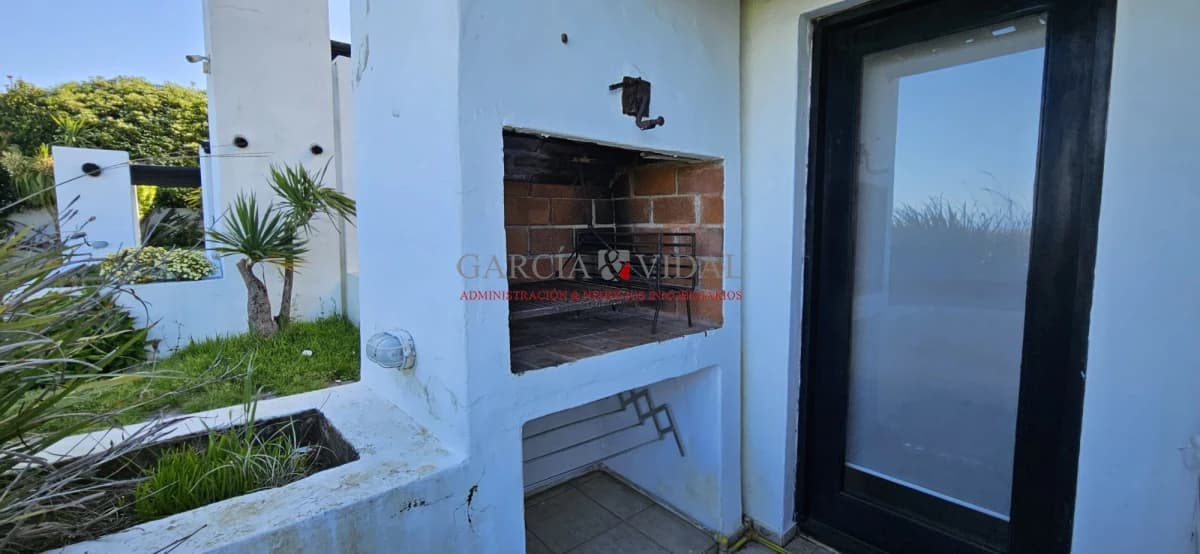 ALQUILER de Apartamento 2 DORMITORIOS en RINCON DEL INDIO, PUNTA DEL ESTE.