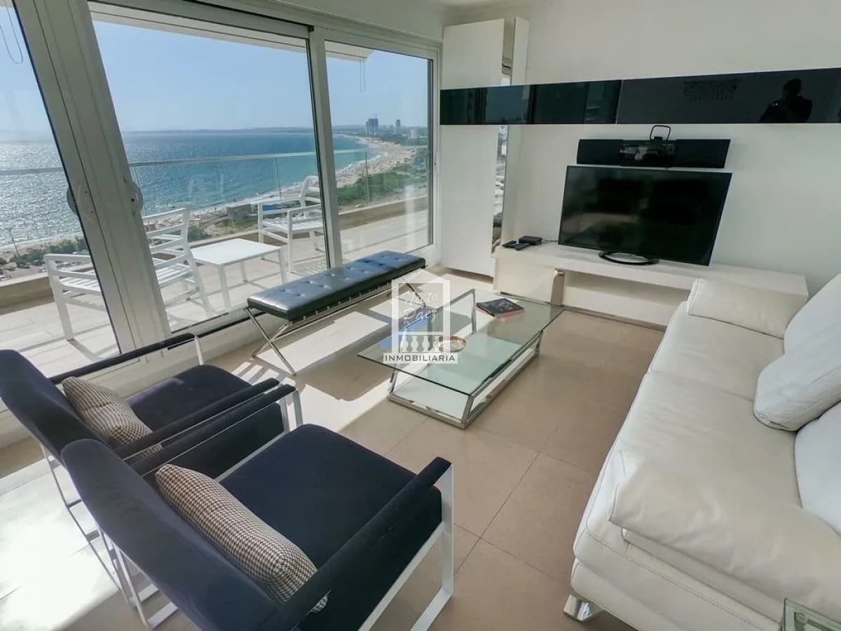 Playa Mansa, Torre de LUJO. 3 suites + servicio.