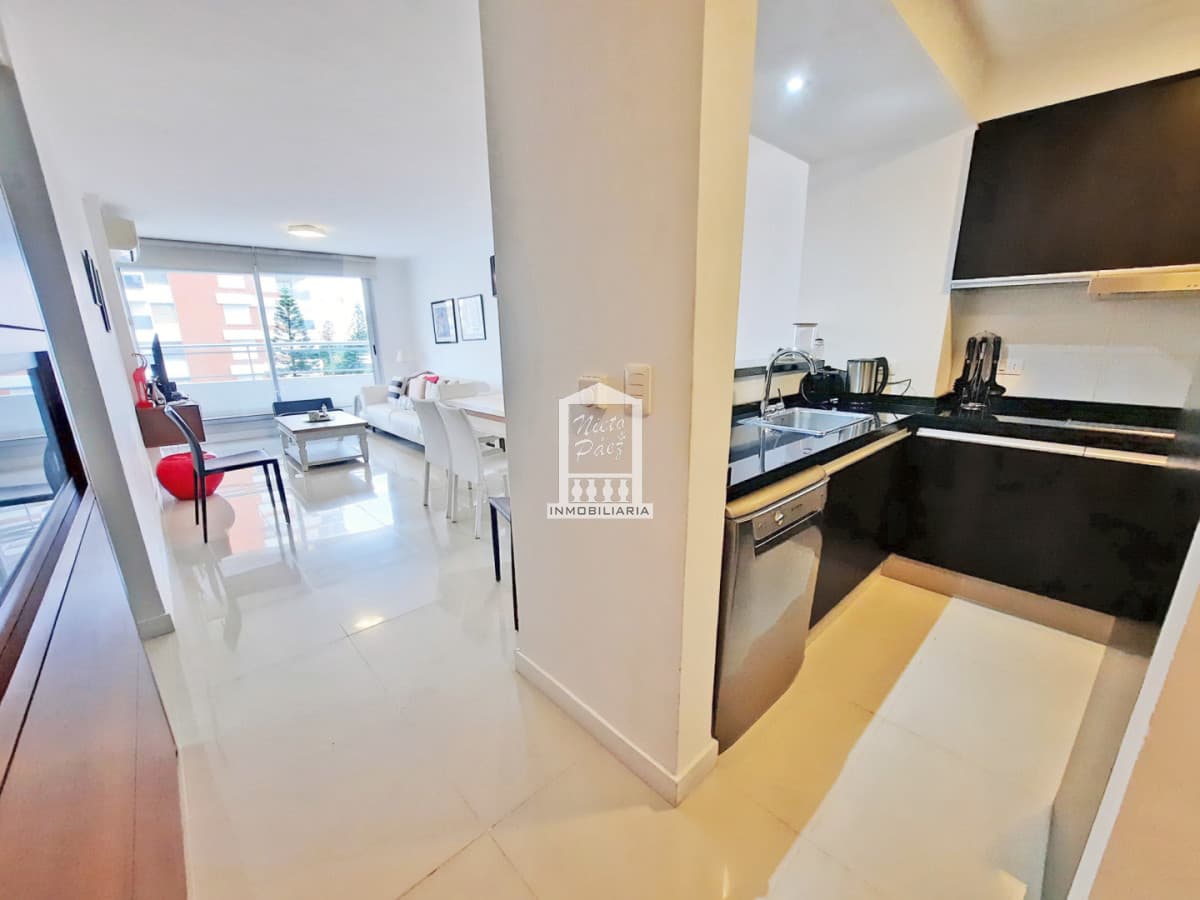 3 dorm. Moderno edificio con amenities. Losa radiante.