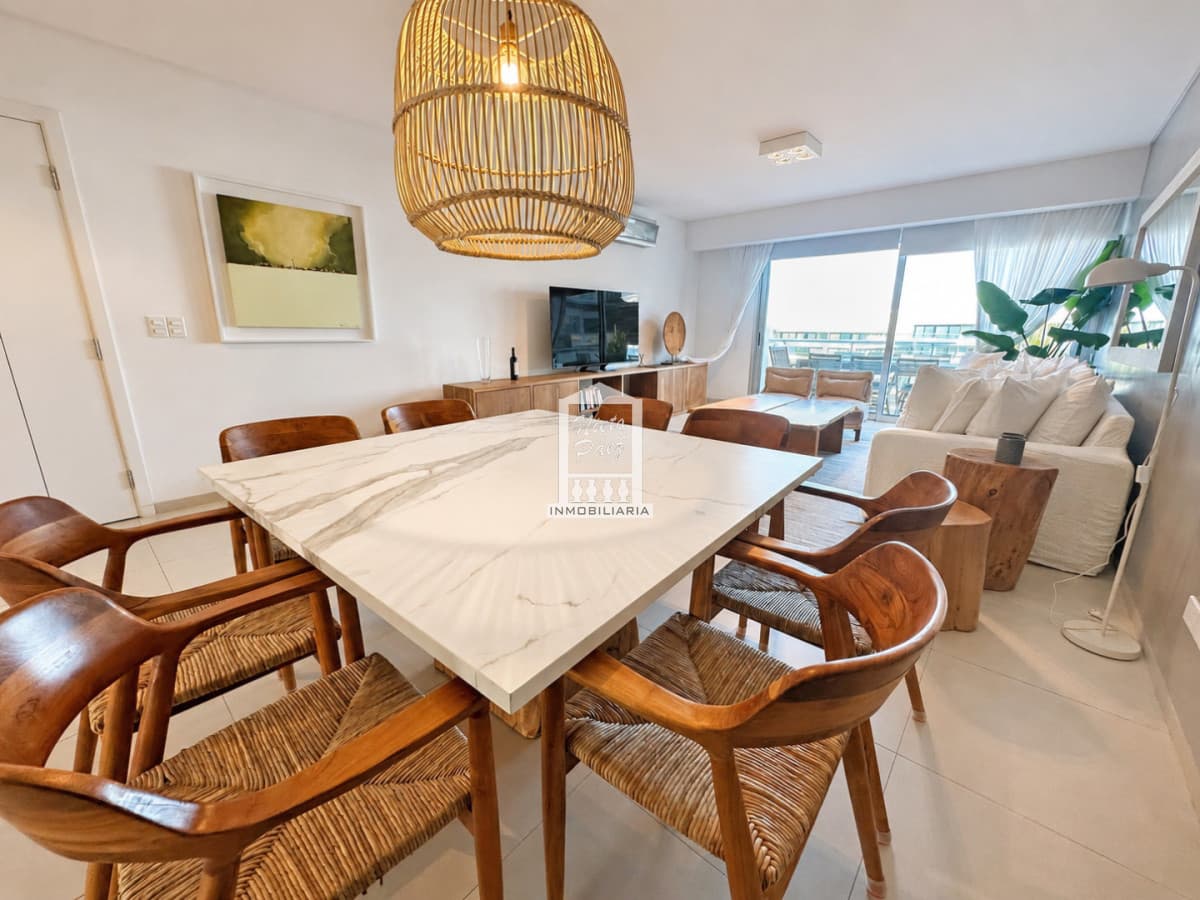 Brava, Penthouse dúplex. 2 parrilleros, 2 garajes individuales.