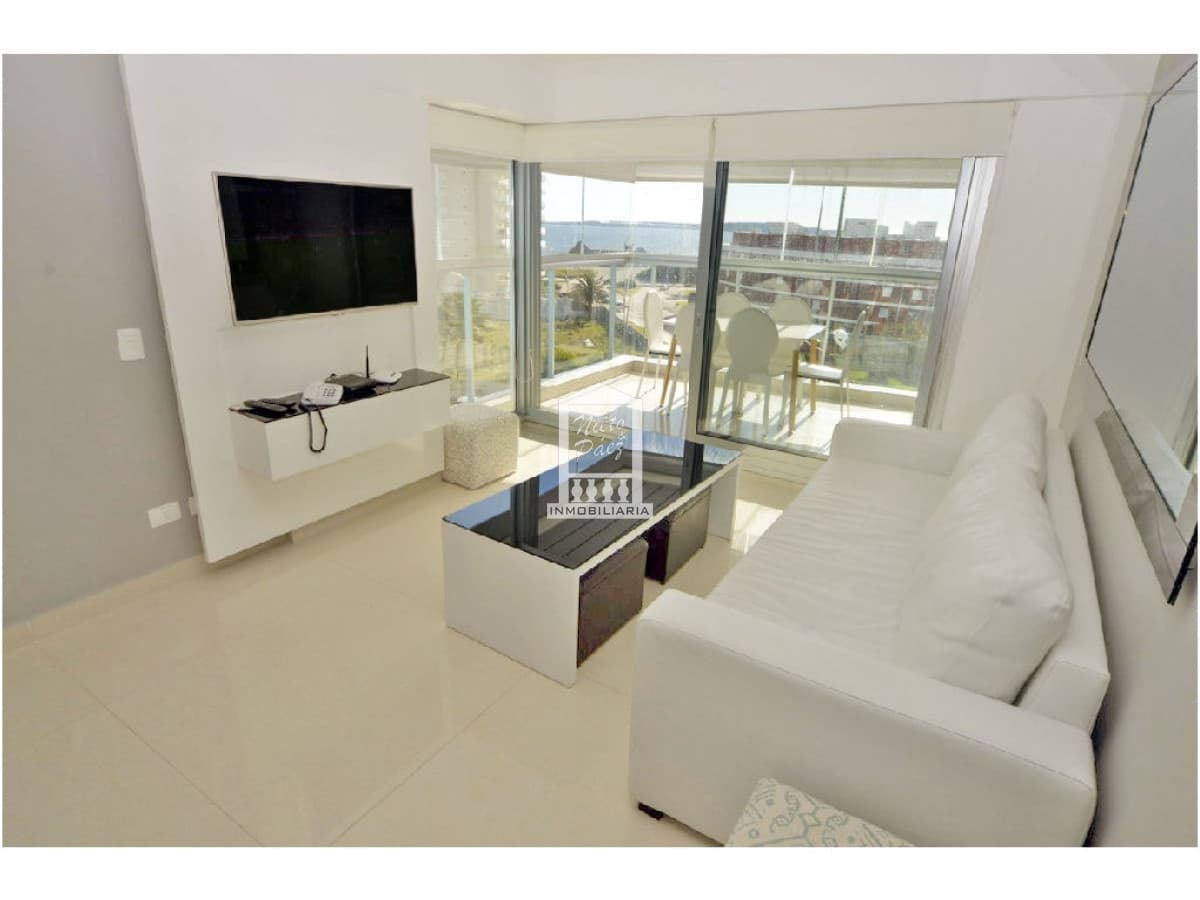 Torre de categoría, 2 dorm, parrillero propio, con todos los servicios