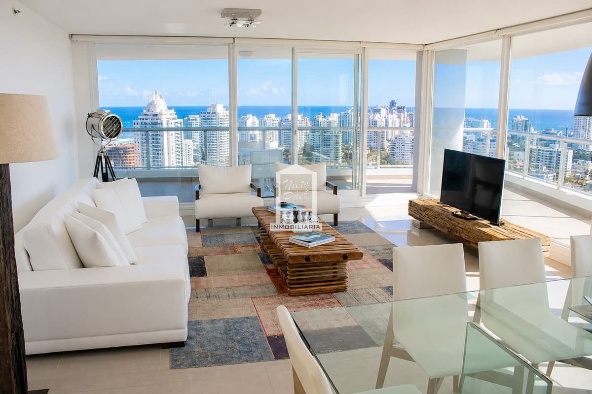 ONE PENTHOUSE, 334 m2 propios, 2 garajes