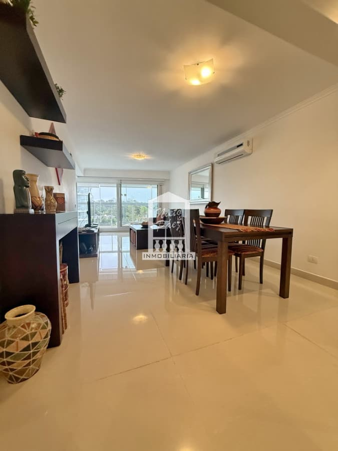 Apartamento en Punta del Este, Mansa
