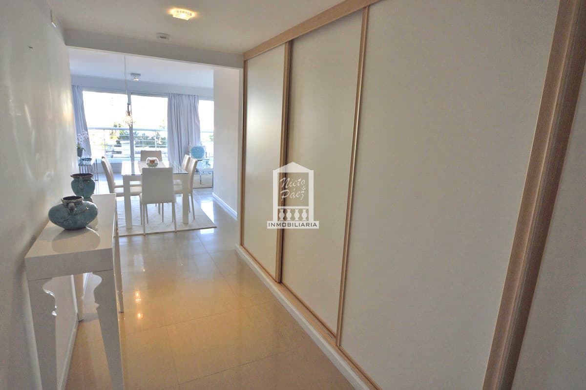 Alexander Collection, Playa Mansa