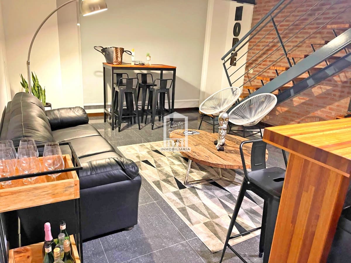 Diamantis, LOFT, con 2 baños, garaje y baulera.
