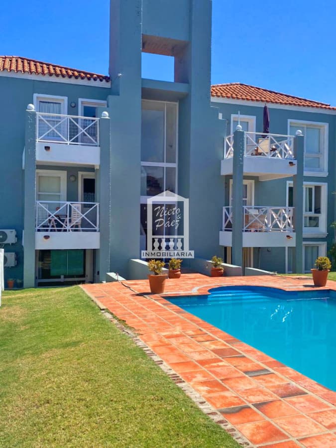Manantiales, de la ruta al mar, 1 dorm con parrillero, cochera