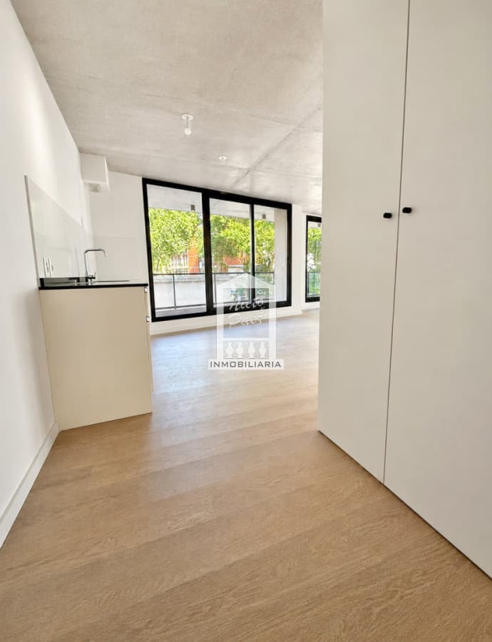 ESPECTACULAR PLANTA DE 1 DORMITORIO CON TERRAZA CORRIDA Y PARRILLERO PROPIO!! CON RENTA!!!!