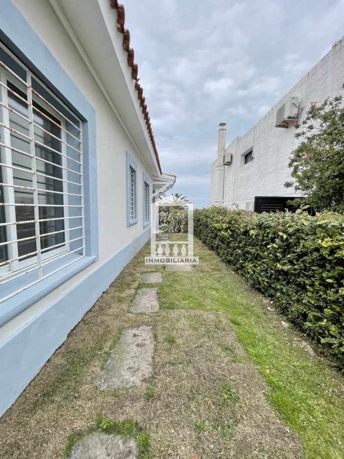 Totalmente renovada en la mejor zona de la península!