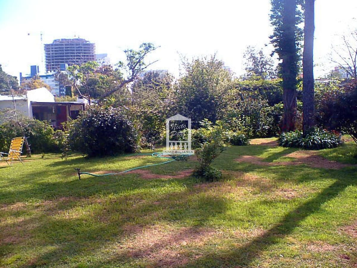 Parada 5, lote de 1.202 m2 con casa