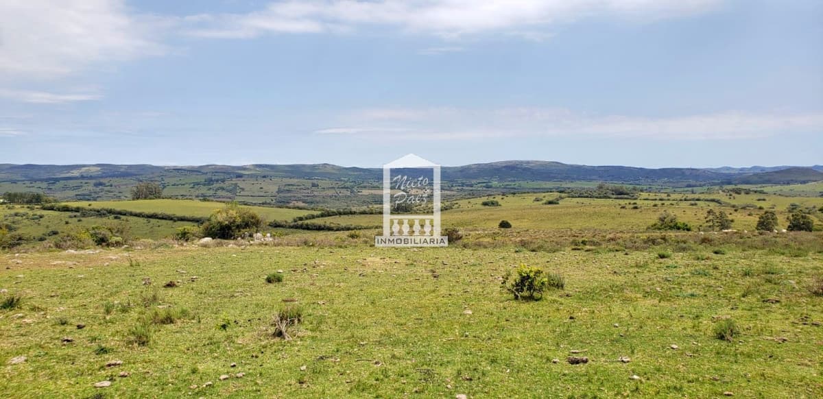 Sierra de Caracol, a 5 Km de Pueblo Edén