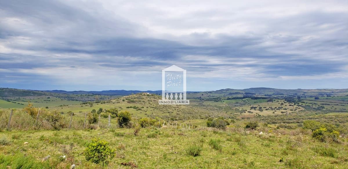 Sierra de Caracol, a 5 Km de Pueblo Edén