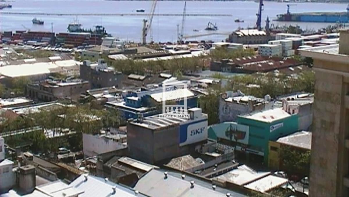 Local en Montevideo, Centro Montevideo