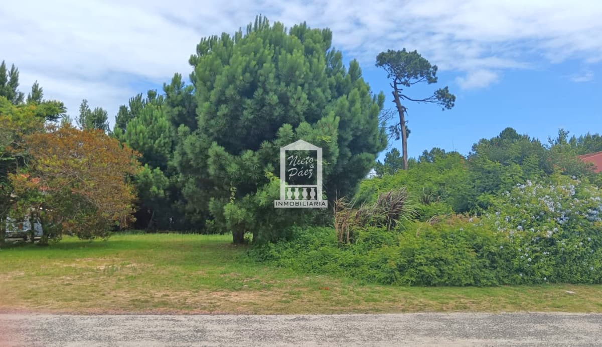 Barrio Privado La Residence, lote 813 m2
