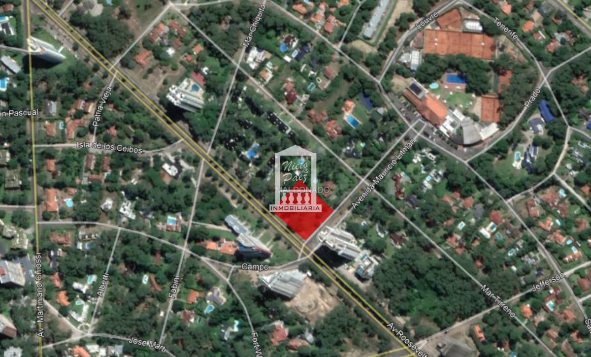 Apto para torre, sobre Av Roosevelt.